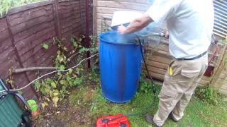 Problems testing outboard in a barrel. Johnson 6hp Seahorse.
