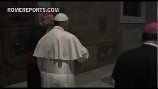 Pope Francis receives keys to Papal Apartments