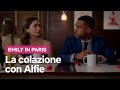 Una colazione molto poco francese con ALFIE - Emily in Paris | Netflix Italia