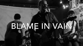 Vignette de la vidéo "Nick Piunti - Blame in Vain (Lyric Video)"