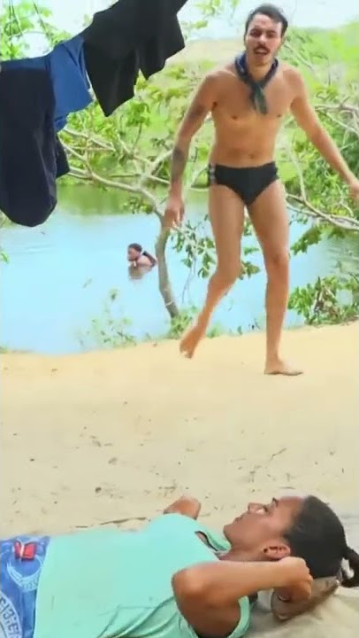'Isso é baixaria!' Victor vê Guza falando mal dele e pega a rival no pulo! | No Limite #shorts