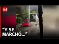 Auto es arrastrado por la corriente durante tormenta en Nuevo León