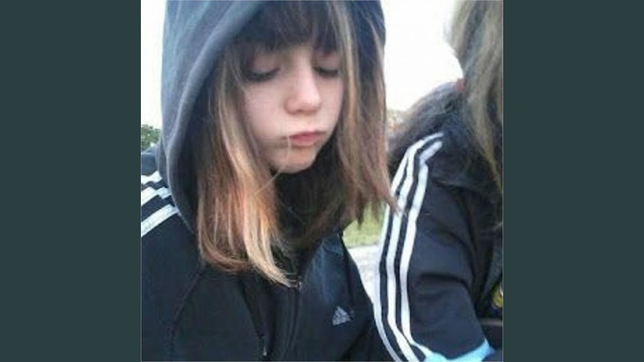 Watch icon print on YouTube Watch icon print on YouTube