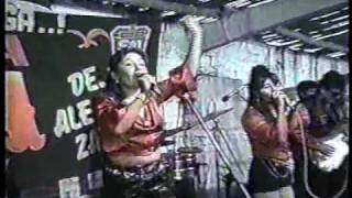 Pintura Roja - Luna lunita (Jenny Loza y Kelly)