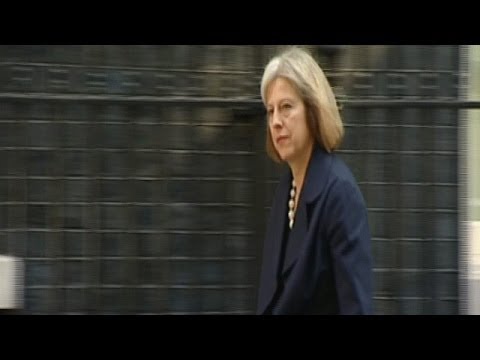 الداخلية البريطانية تجرد 37 بريطانيا من جنسيتهم