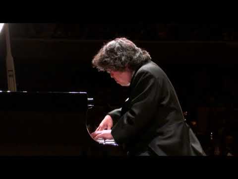 Wakabayashi Akira / Schumann - Symphonic Etudes Op.13 - YouTube