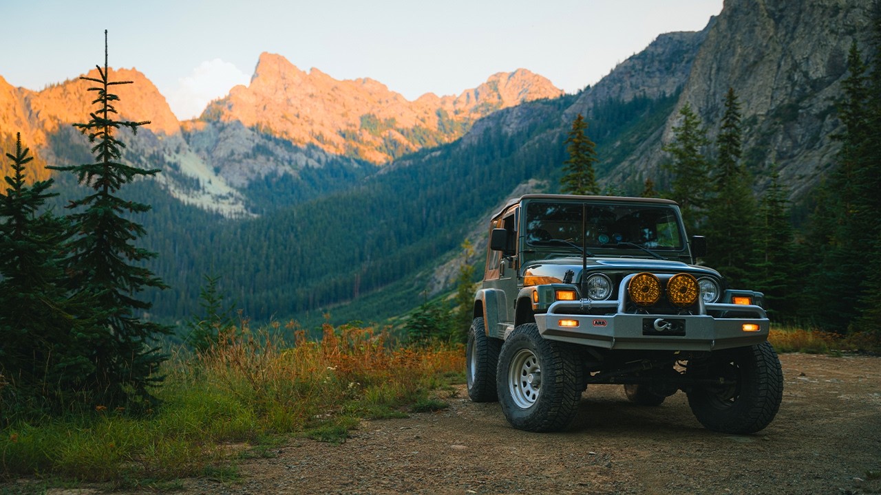 Jeep TJ Exploring Old Mining Roads in Cle Elum, WA