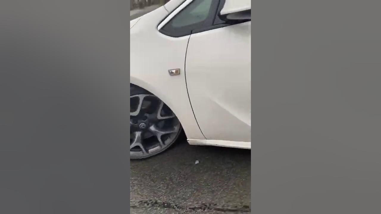 Vauxhall Astra J VXR strange noise from front wheels resolved YouTube