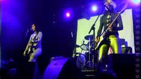 Robots in Disguise - Turn It Up (@ 229 - 03.09.08)