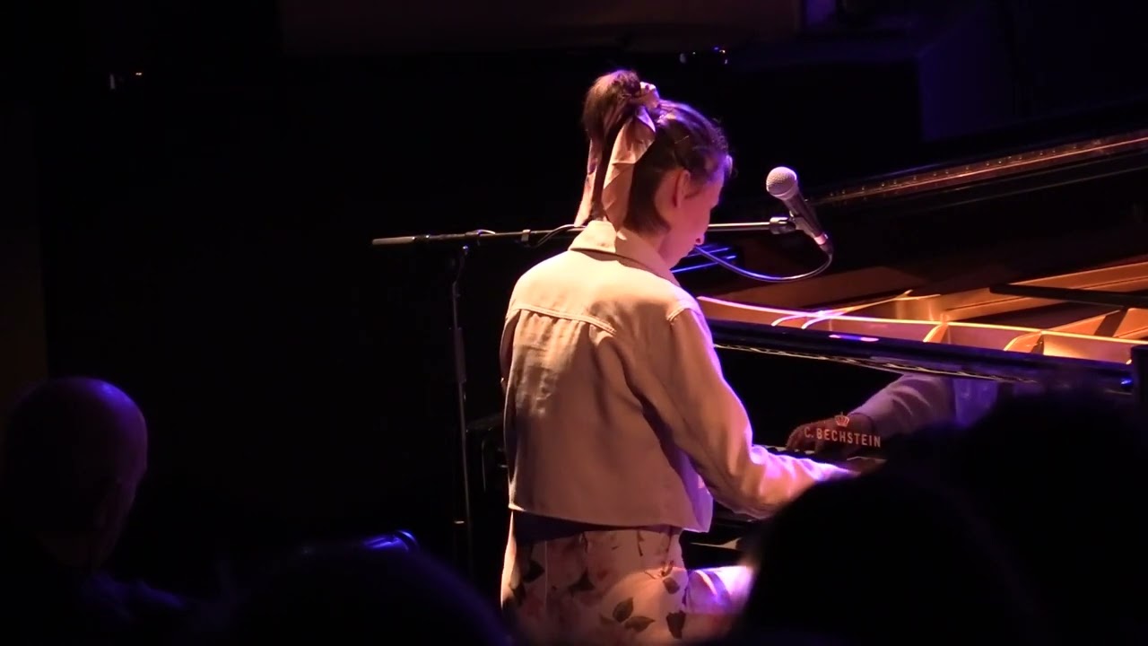 Beaune Blues Boogie 2023.  Cili MARSALL (Hongrie) interprète 