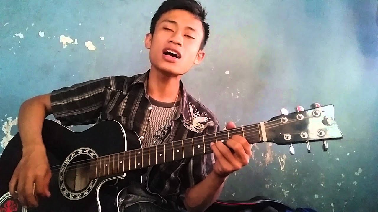 Lirik Lagu Dan Kunci Gitar Rumah Kita Sendiri