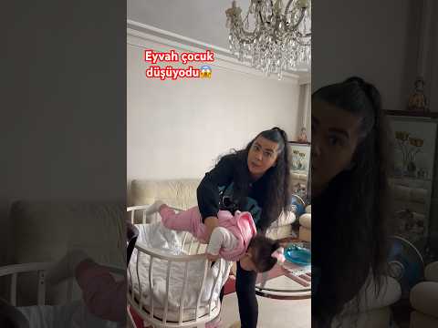 Eyvah çocuk düşüyo🙈 #bebek #shortvideo #vlog #tavsiye #beşik #kavga