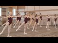 Урок классического танца 3 класс (девочки) 2012г. часть 2