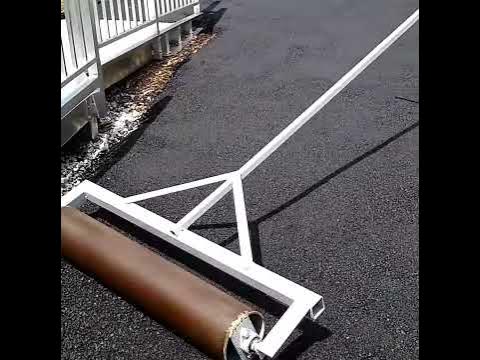 Asphalt hand roller - YouTube