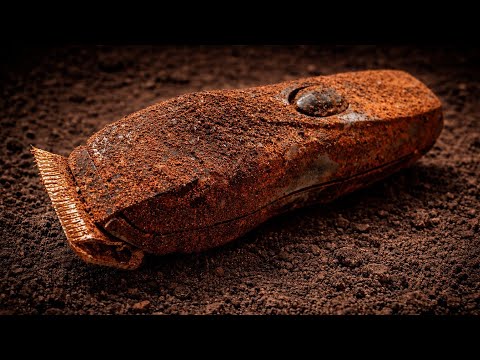Extreme Restoration of a Rusty Vintage Hair Clipper || Old & Rusty Hair Clipper Restoration || thumbnail
