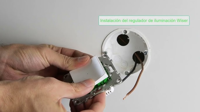 Cómo cambiar interruptor de persiana eléctrica? - Sistemas24H