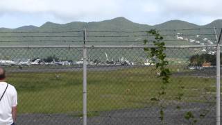 United Take Off on SXM Saint Martin