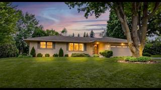 895 Copenhill Drive, Brookfield, WI 53186 895 Copenhill Drive, Brookfield, WI 53186