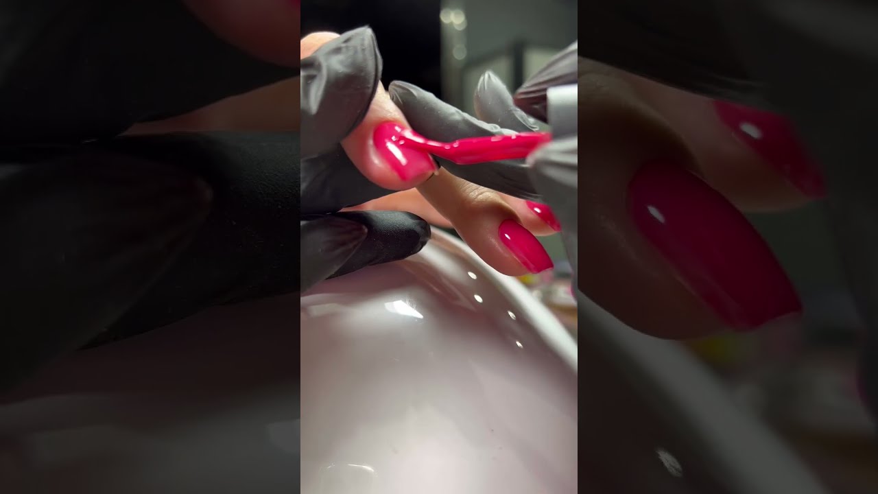 фрукты на ногтях