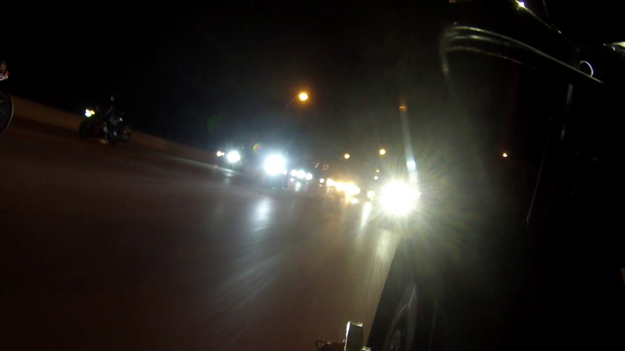 Built Kawasaki Ninja H2 races a Suzuki Hayabusa in Mexico!