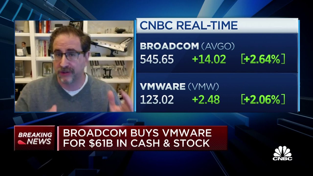 Broadcom's deal strategy with VMware triples software business, says Bernstein's Stacy Rasgon