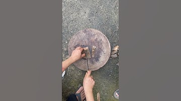 Tôi làm con dao lọc cá ngừ bằng thép mắt xích xe tăng sắc nét đáng kinh ngạc