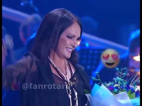 С наступающим новым годом!!!😍😍😍😍 Ваша любимая София Михайловна Ротару 😘😘😘