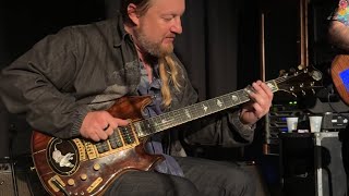 Derek Trucks & Jerry Garcia’s Tiger guitar w/ Terrapin Flyer at Martyrs in Chicago 3/30/26 “truckin”