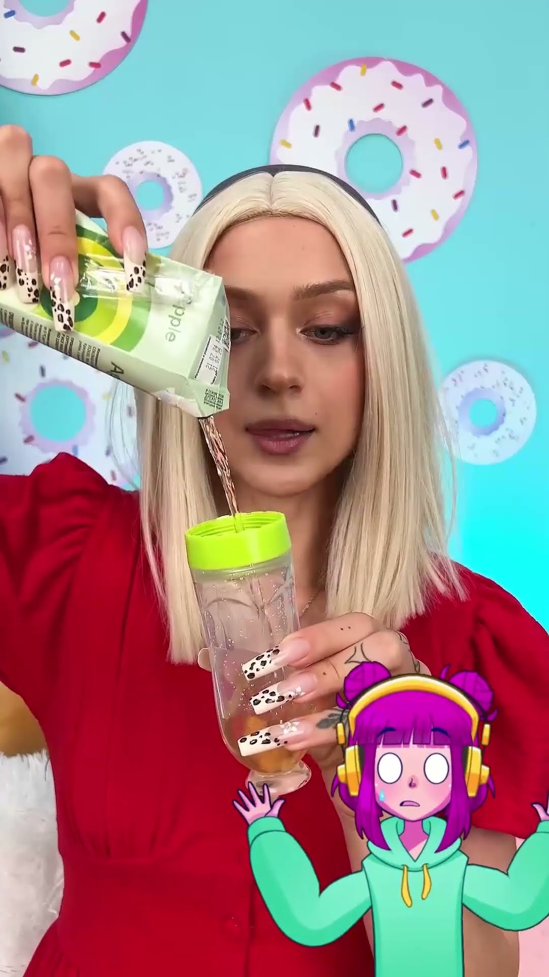 A Cool Bottle That Makes Feeding Your Baby Easy! ??