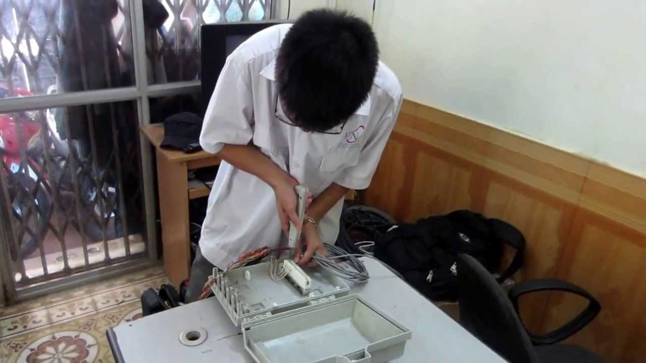 kx-tes824bx Update New Video hướng dẫn lắp đặt hệ thống tổng đài panasonic kx-tes824.mp4
