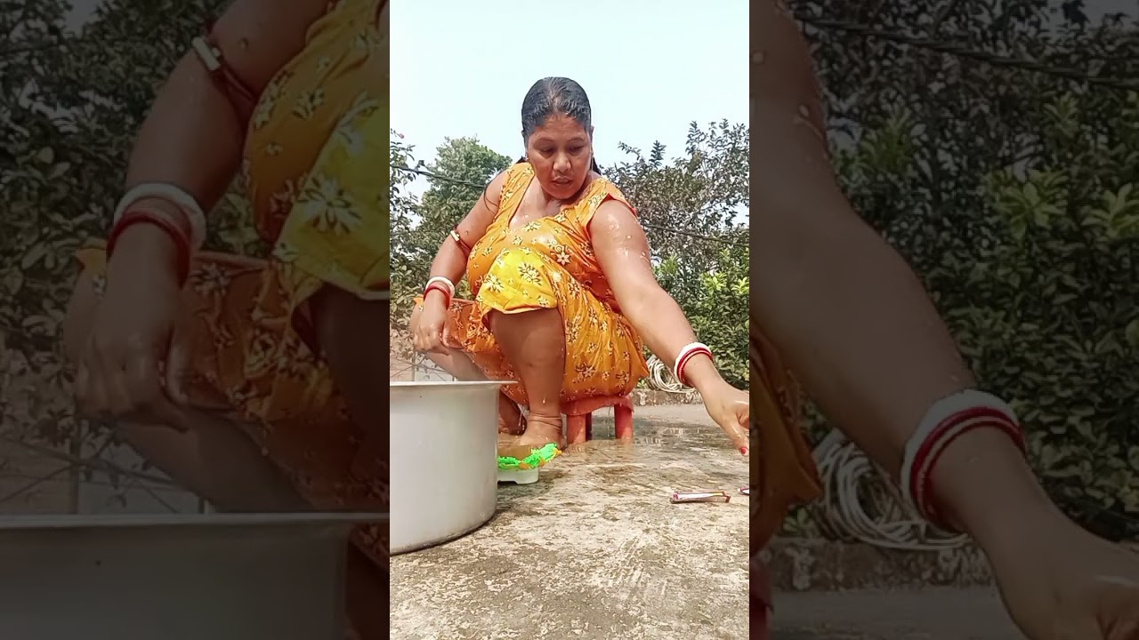 আজকে গরম জল আর ঠান্ডা জল মিশিয়ে মাথাটা ঘষে নেব স্নান করে শরীরটা একটু হালকা লাগছে 🎉🥰