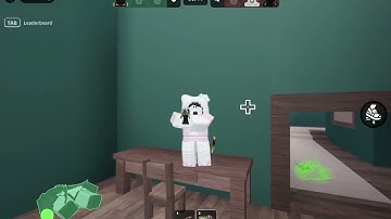 mvsd exploiter report. pls ban him he use silent aim and wallbang!