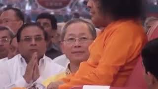 TIBETAN MONKS in Prashanti Nilayam with Sathya Sai Baba