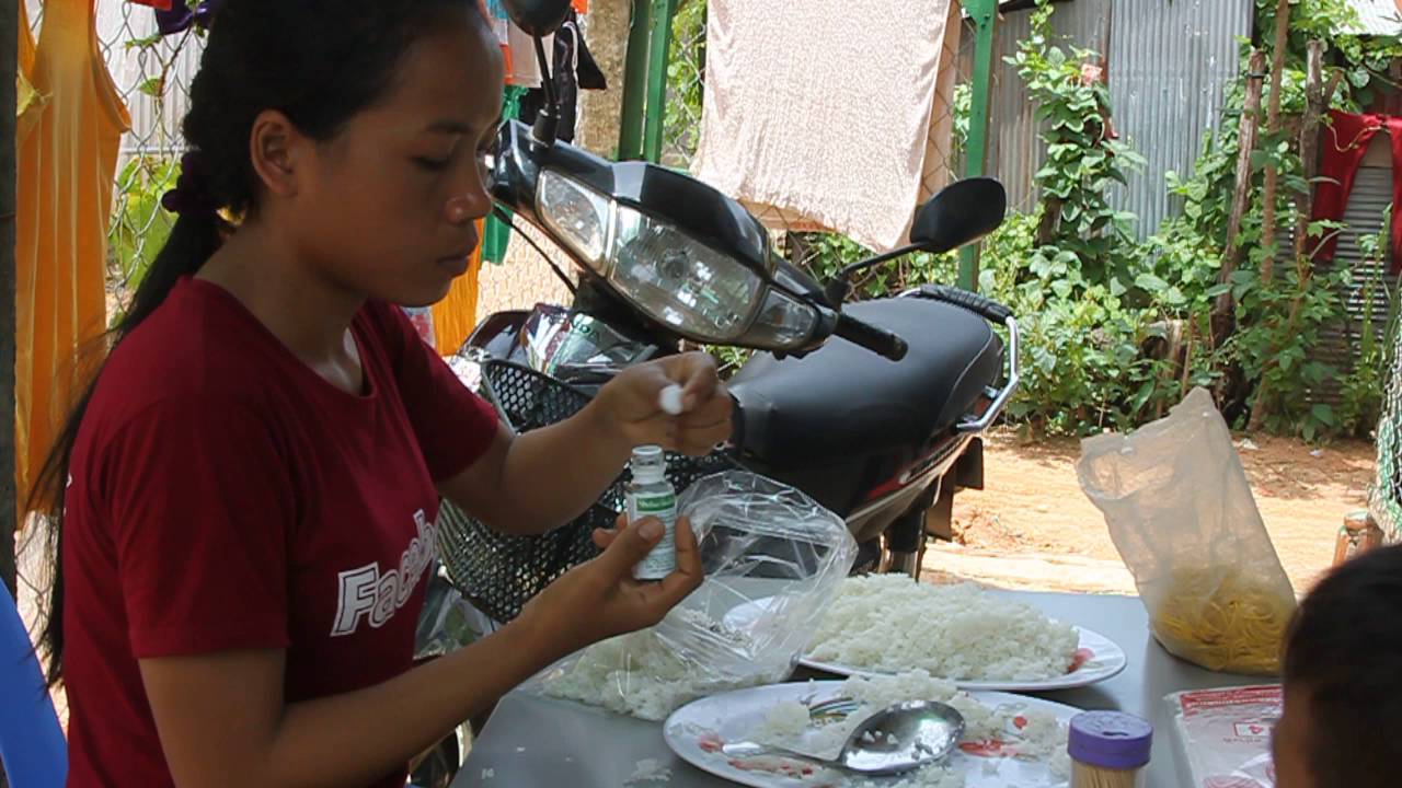 Trichoderma producing for farmers (Siem Reap/Cambodia) 