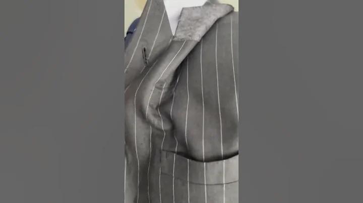 Embrace the bespoke experience. 100% Wool. #suit #bespoketailoring #menswear #dubai #dubaifashion