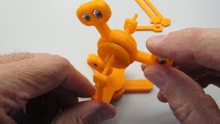 fidget spinner science - conservation of angular momentum