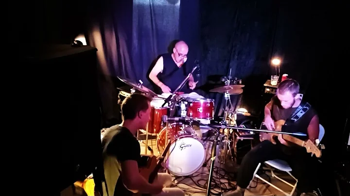 9 - SWEET THING /BEING GREEN/HARVEST MOON! HAROLD IVENS VANLØSELANDIA BAND! Denmark 15.09.2024