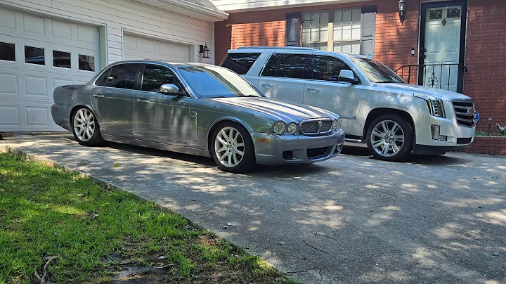 2008 JAGUAR XJ8. I BOUGHT THE CHEAPEST REBUILT TITLE JAGUAR