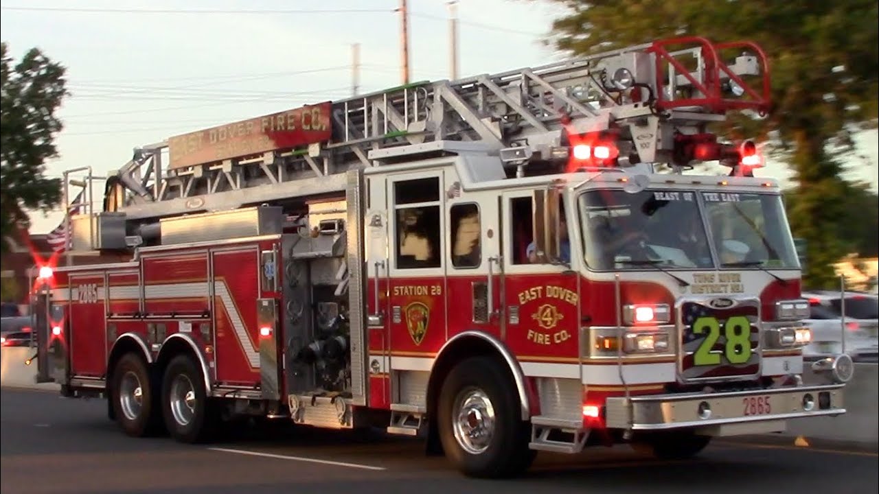 Toms River East Dover Fire Company Ladder 2865 Responding 8822 YouTube
