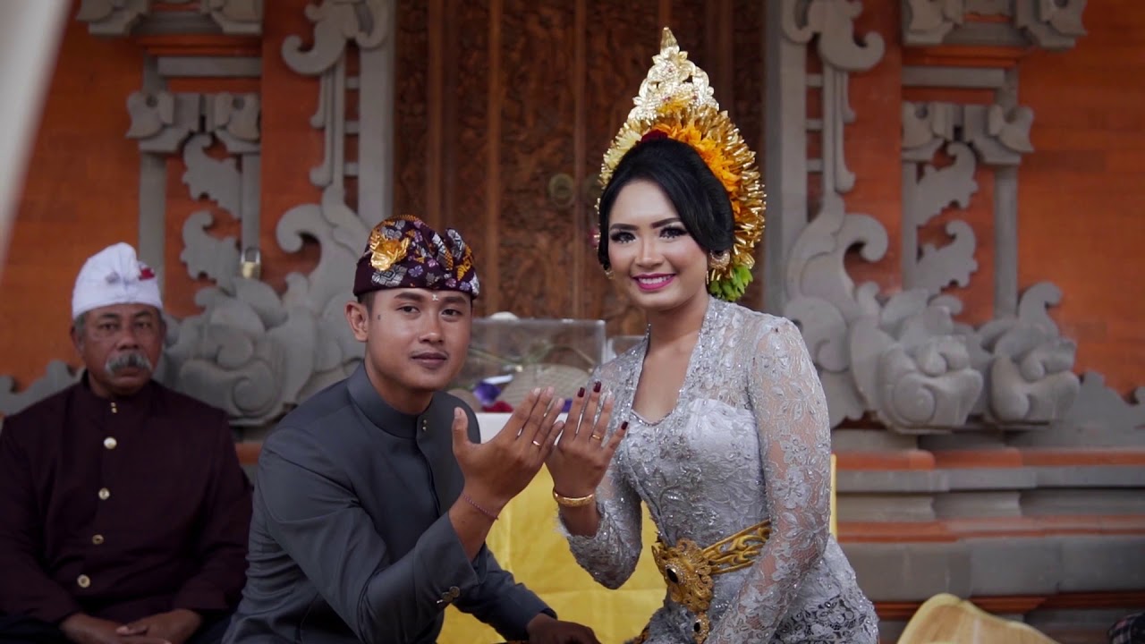MY BALINESE WEDDING CEREMONY || UPACARA NGIDIH - YouTube