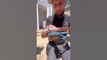 How To Solder Copper Pipes Like A Pro #diy #shorts