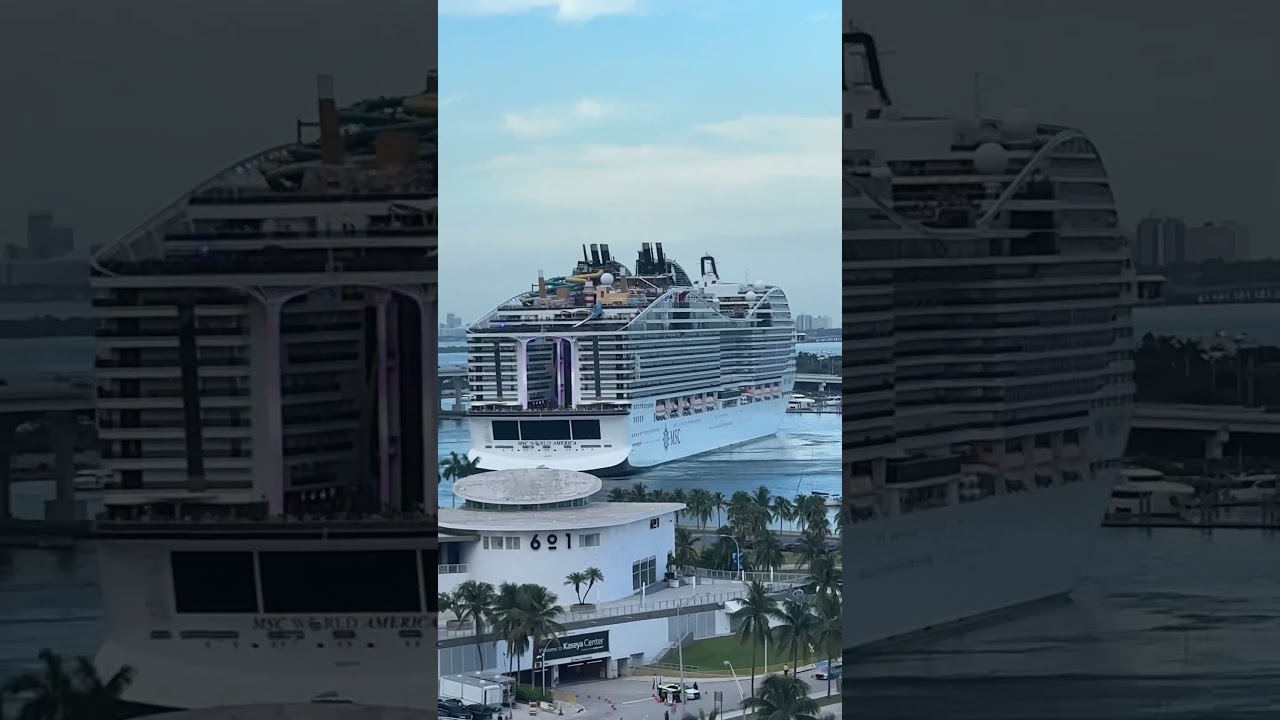 MSC World America turning around in Miami port