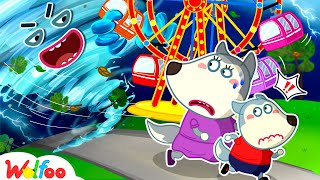 Help! The Ferris Wheel is Broken! Playground Safety Rules For Kids  @WolfooCanadaKidsCartoon