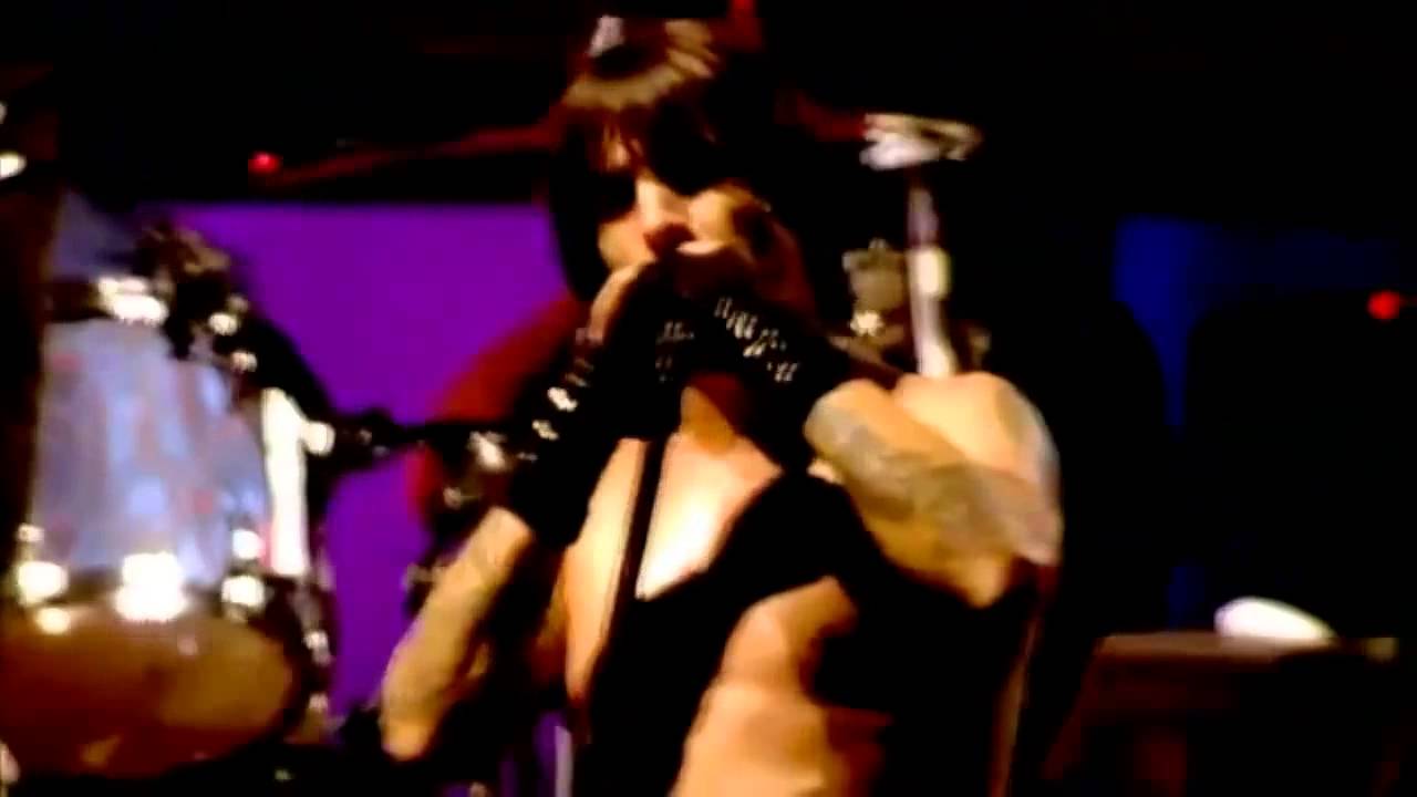 Red Hot Chili Peppers Give it Away (Live at Slane Castle DVD) YouTube