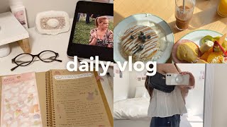 Slice Of Life Vlog Productive Days, Brunch, Volunteering, Dinner And Movies With Friends