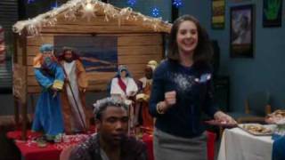 Community - Annie rules Britta drools