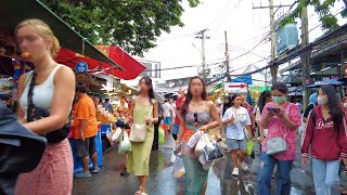 4K ?? Walking Chatuchak Weekend Market in Bangkok on a Rainy Day