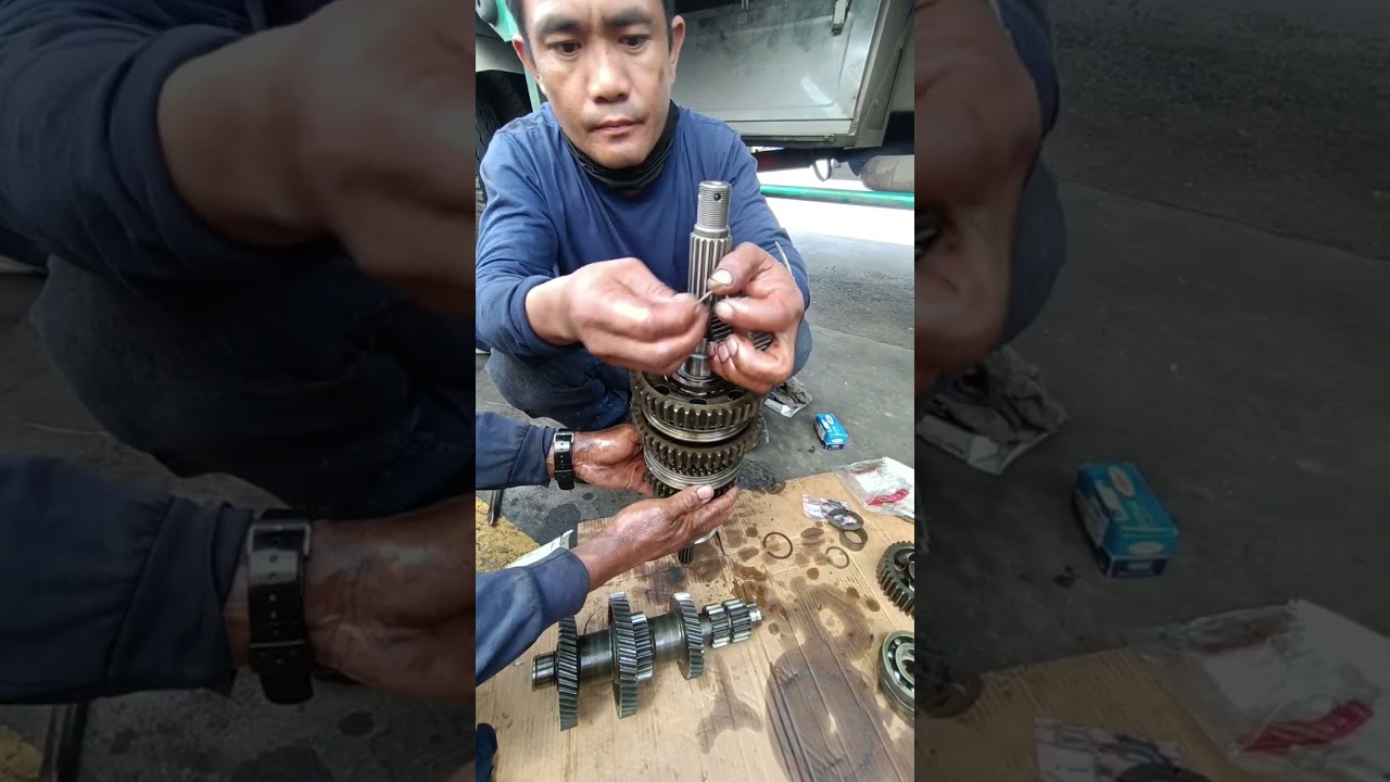 Pano mag boo ng transmission ng 4d30 panu palitan ng mga sirang pyesa