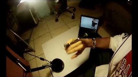 Slow motion : pun new , pun new aerial, thumbindex palmspin/pun new spider spin/aerial by A13x