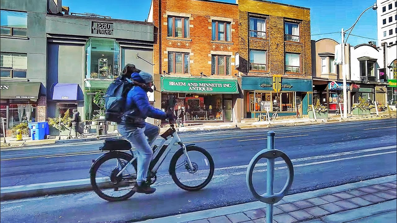 Toronto Walk | Yonge To St.Clair And The Disappointing Tunnel Of Glam | February 2024